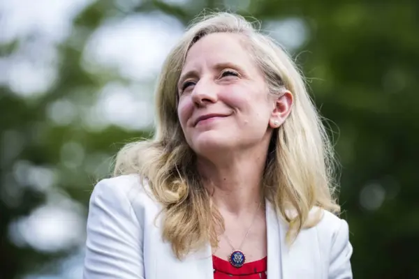 Abigail Spanberger Early Life